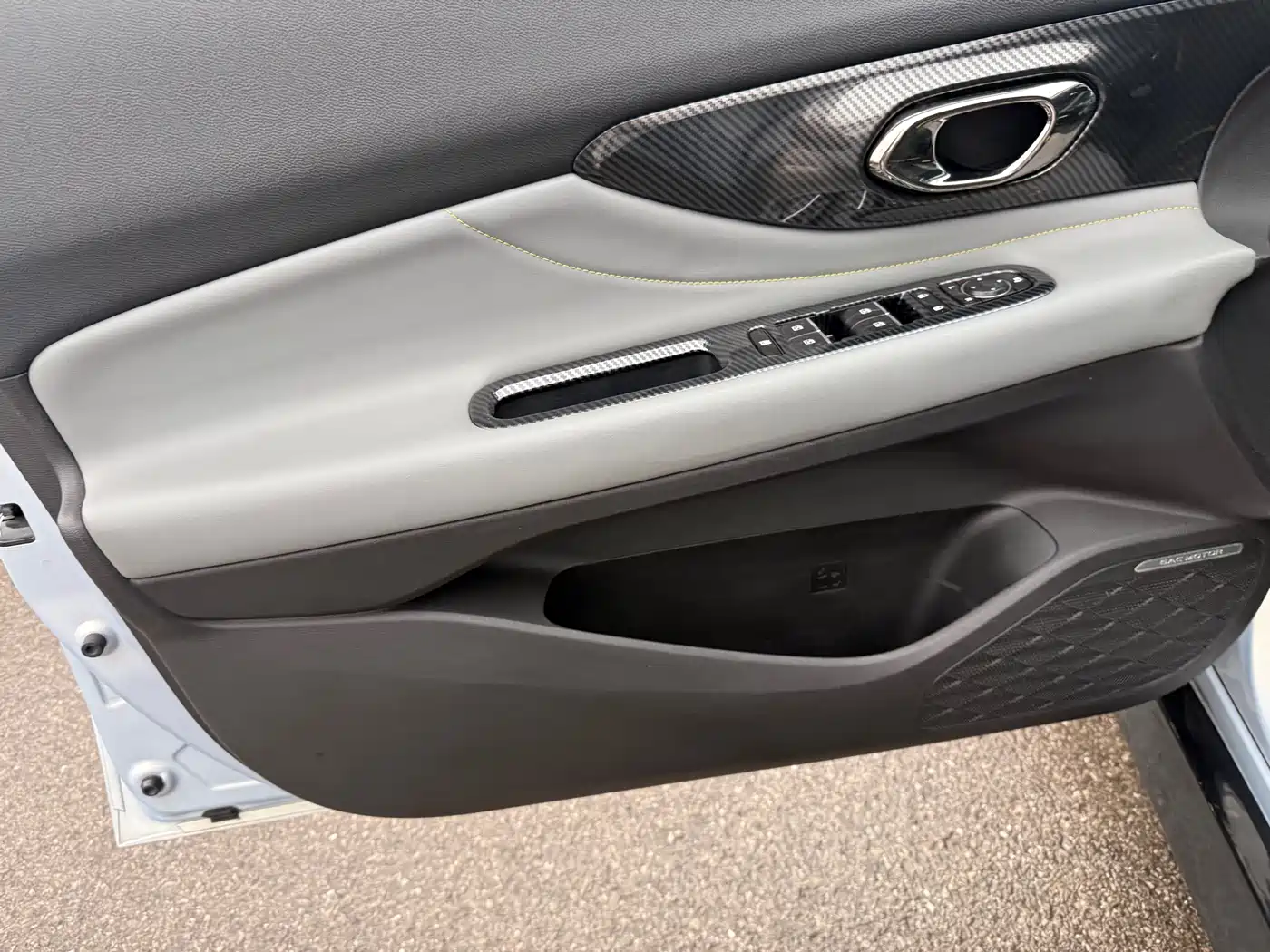 GAC Trumpchi Trumpchi Emkoo 2023 Shadow Leopard H Smart Hybrid фото 7