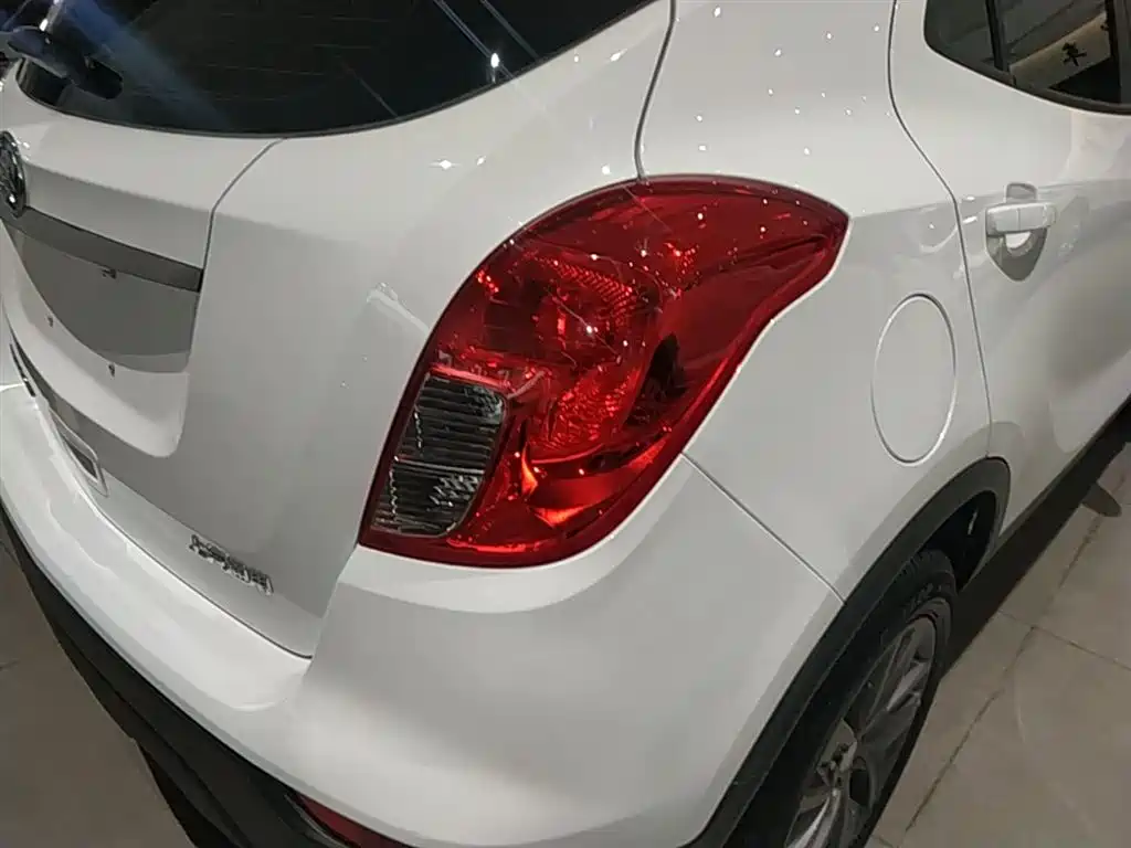 Buick Encore 2016 18T Automatic 2WD Urban Leading фото 8