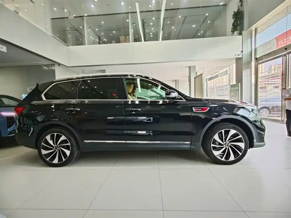 Hongqi HS7 2019 3.0T Automatic 4WD Smart Connection Flag Leader Edition фото 3