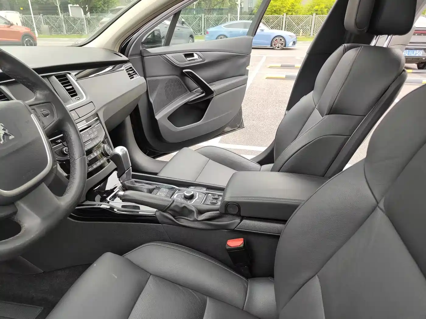 Peugeot 508 2011 2.3L Automatic Flagship фото 10