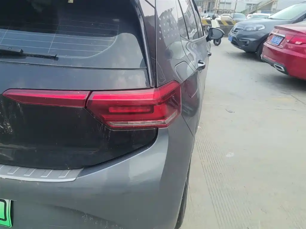 Volkswagen ID.3 2023 Upgraded Pure Intelligence Edition фото 8