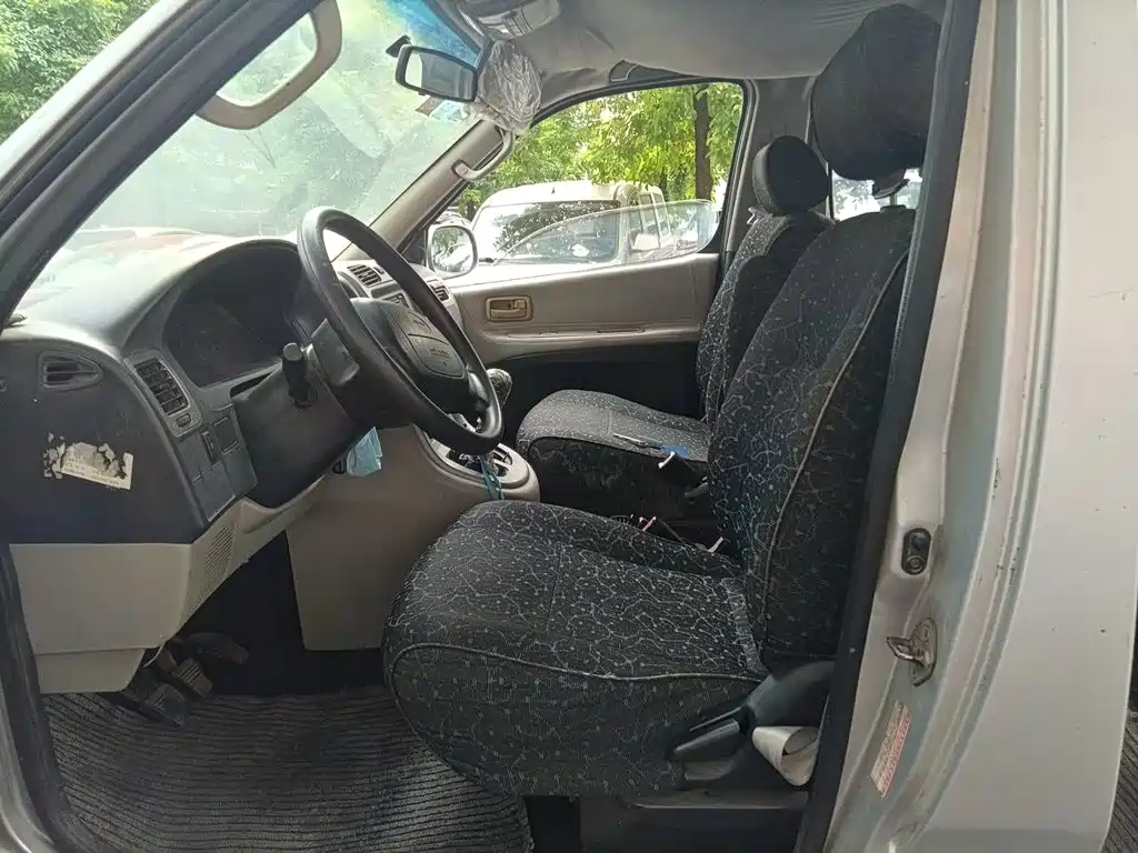 Jinbei Grace 2014 2015 2.0L Classic Edition Standard Model Long Wheelbase 7/9-Seater