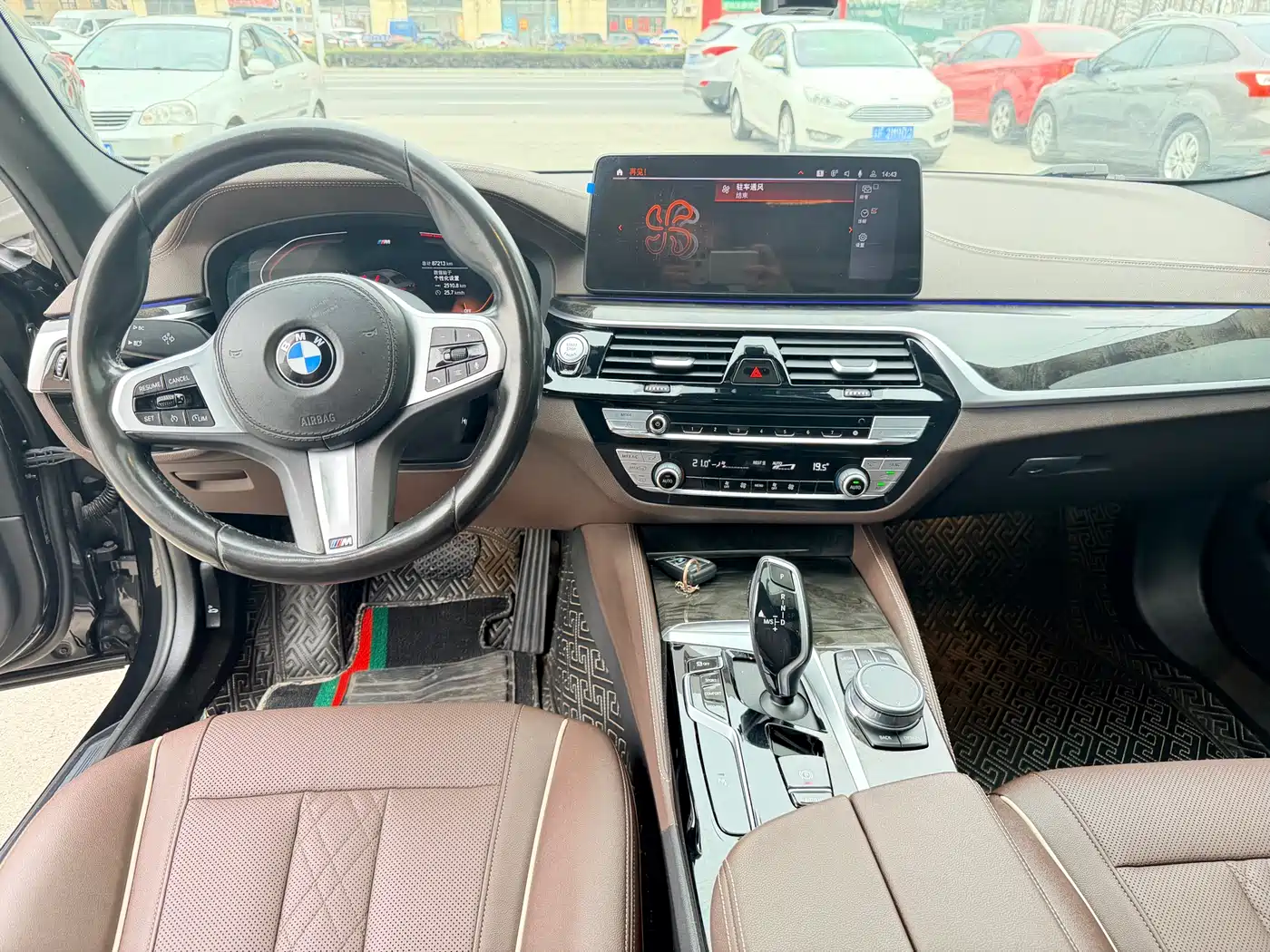BMW 5 Series 2021 525Li M Sport Package фото 12