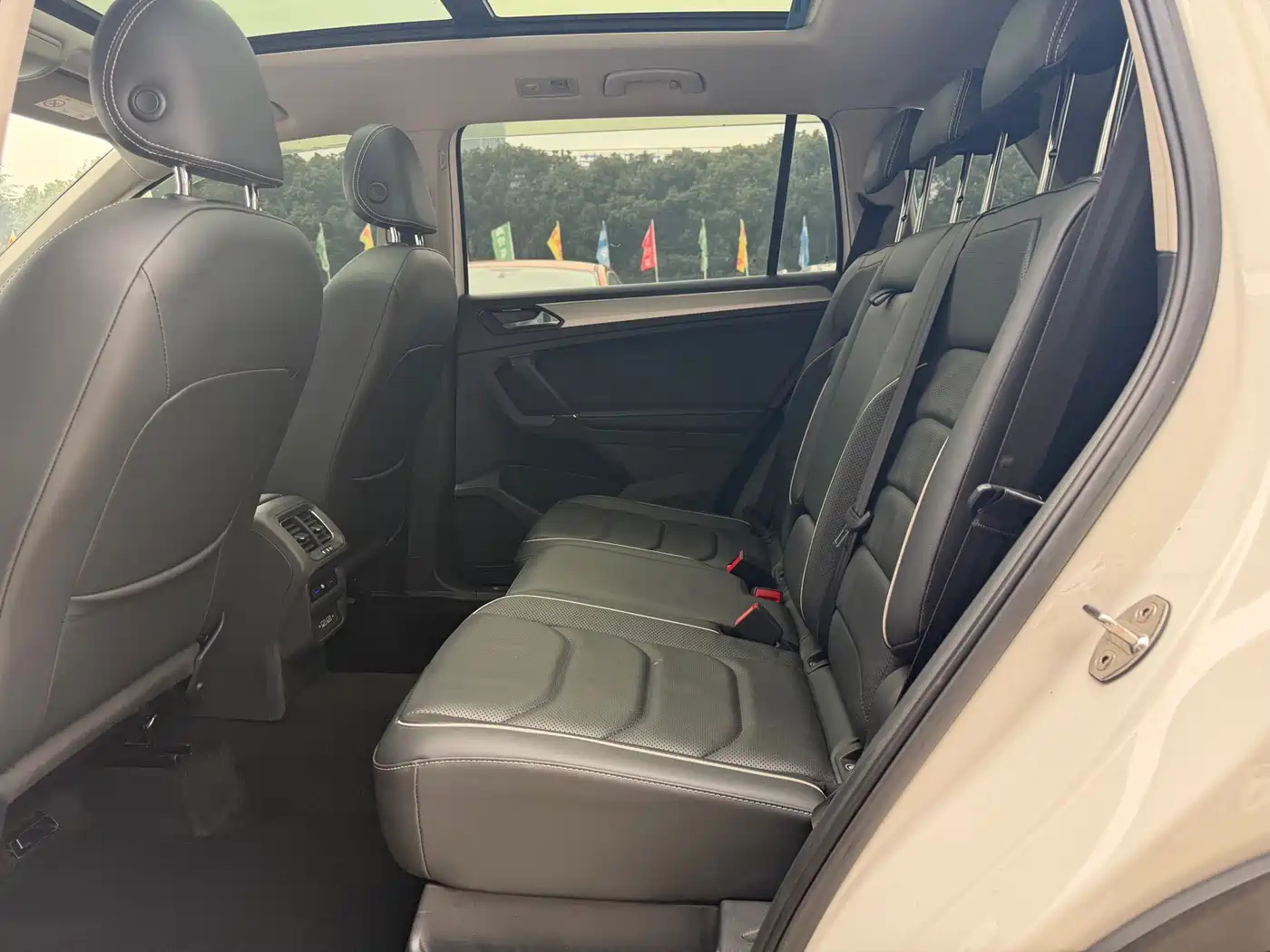 Volkswagen Tiguan L 2018 330TSI Automatic 2WD Flagship Edition фото 10