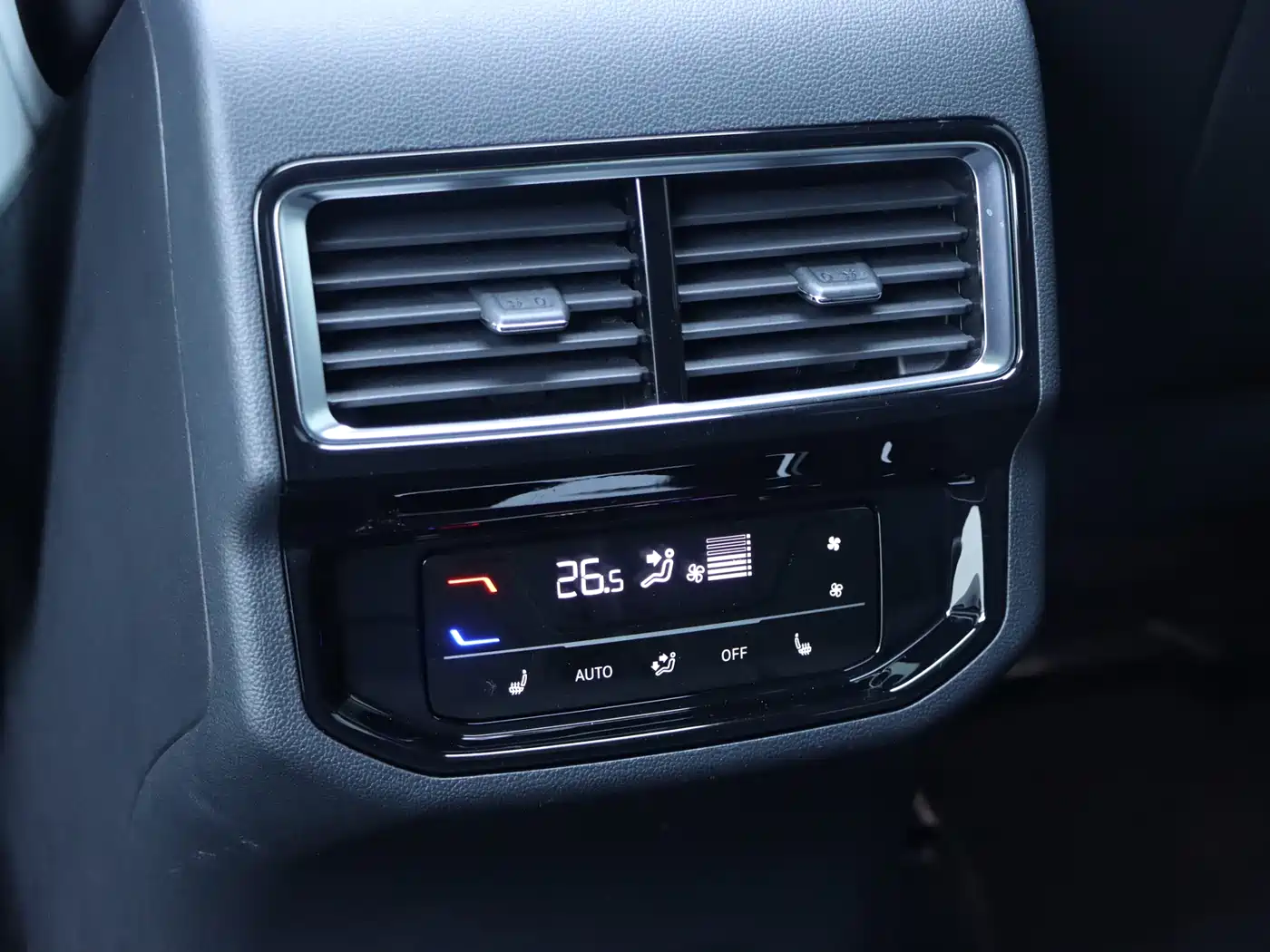 VOLKSWAGEN TOURANG