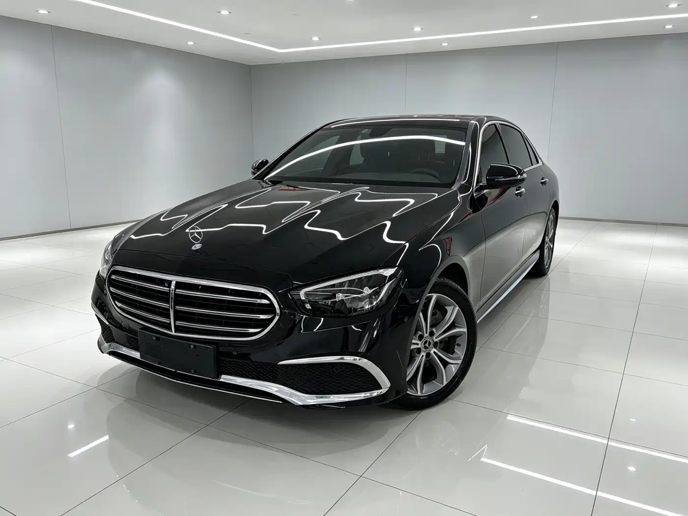 Mercedes-Benz E-Class 2021 E 300 L Fashion