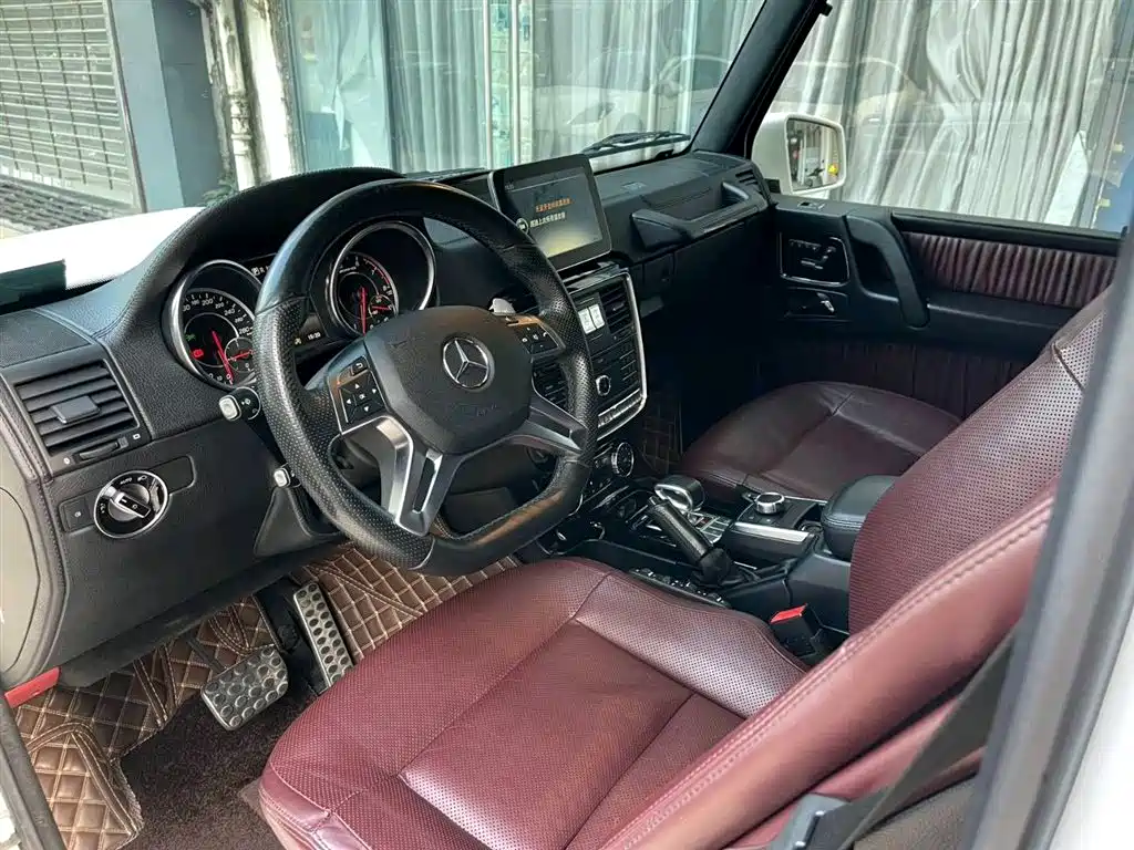 Mercedes-Benz G-Class AMG 2016 AMG G 63 фото 12