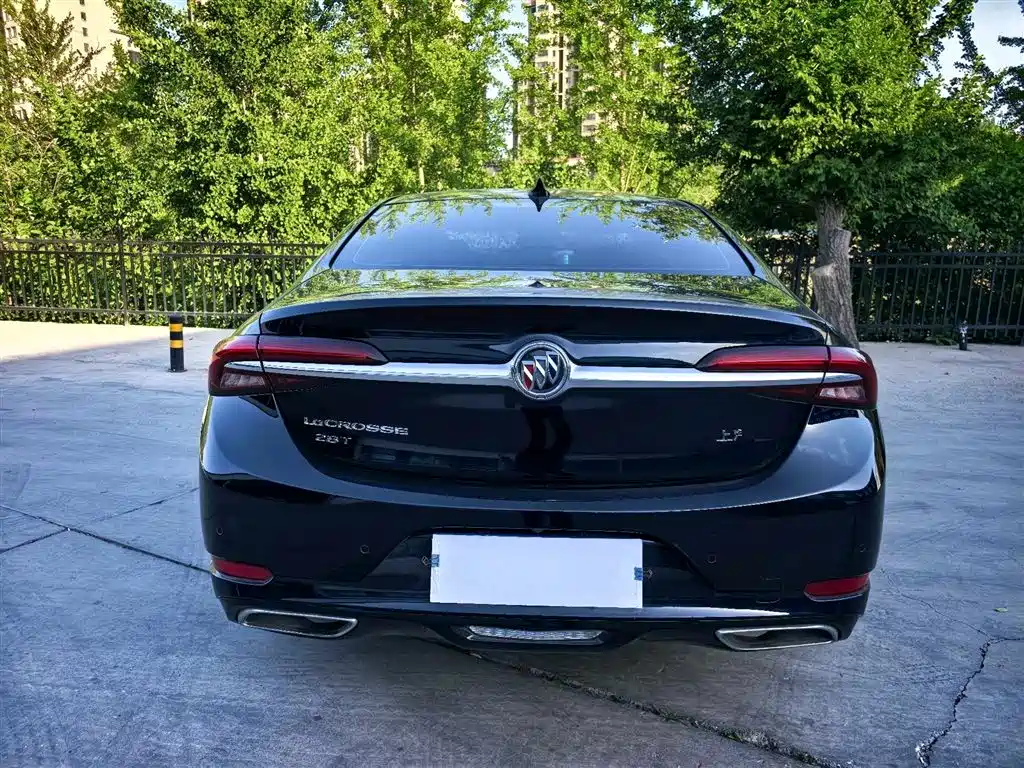 Buick LaCrosse 2019 28T Luxury Edition фото 4