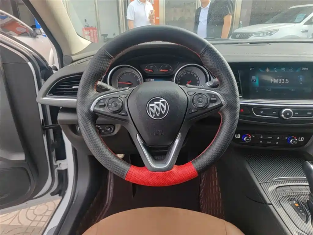 Buick Regal 2019 20T Elite China VI фото 11