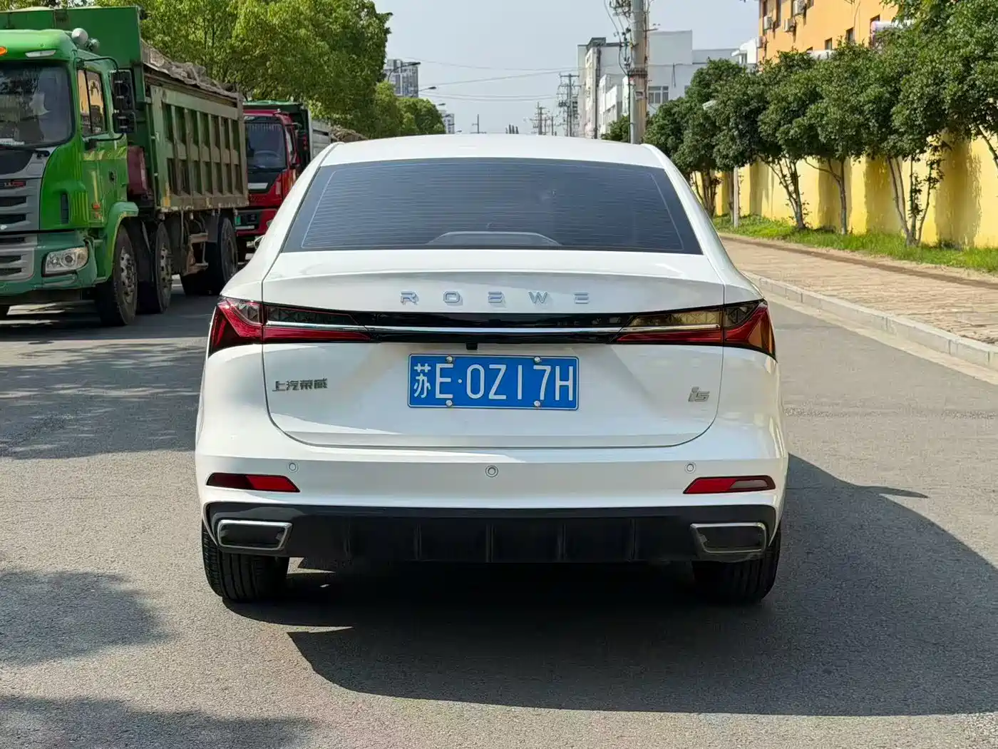 ROEWE I5