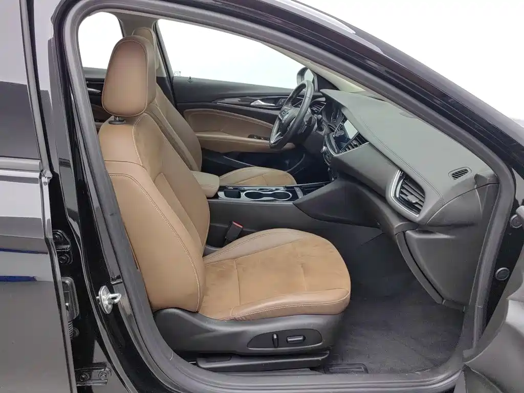Фото 23 - Buick Regal