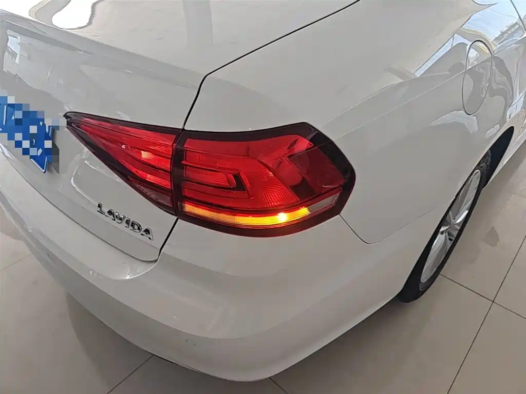 Volkswagen Lavida 2019 Lavida Start 1.5L Auto Comfort (China VI) фото 24