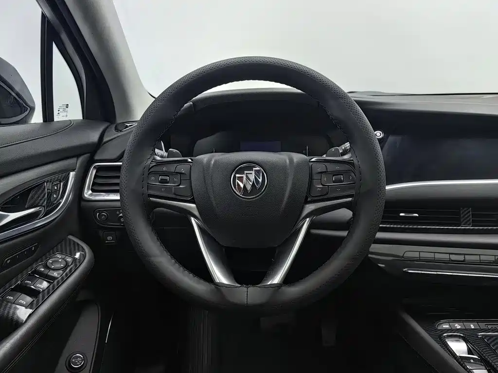 Фото 11 - Buick Enclave