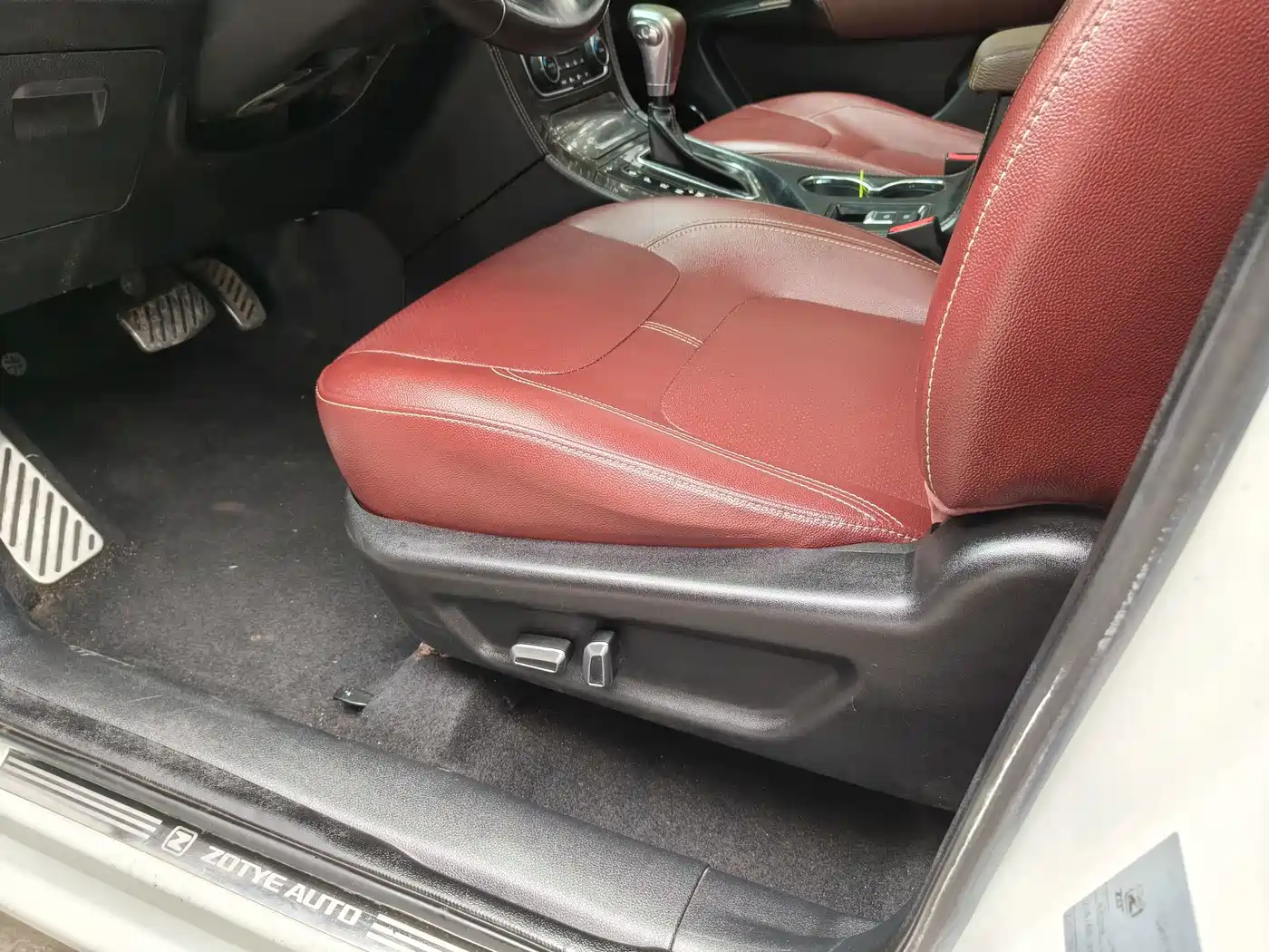 Zotye T600 2016 2015 2.0T DCT Luxury