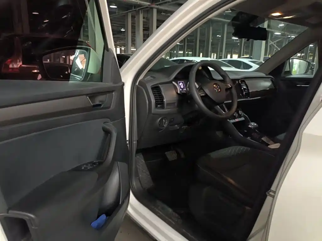 Škoda Kodiaq 2018 Facelift TSI330 5-seat 2WD Comfort Edition фото 16