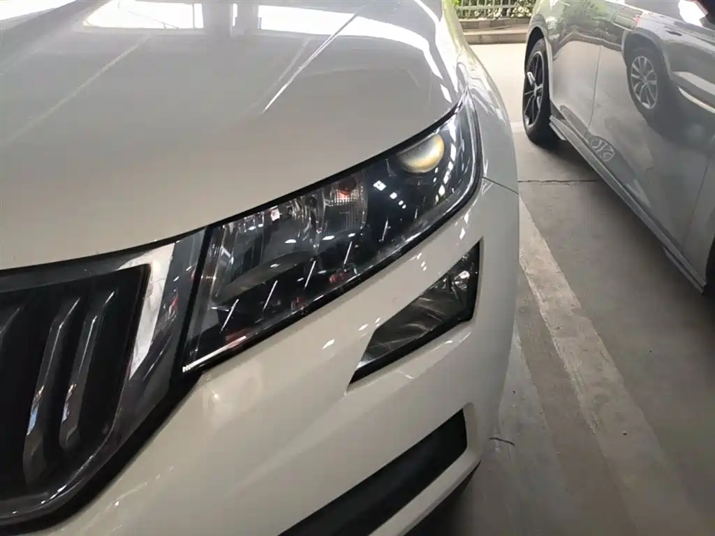 Škoda Kodiaq 2018 Facelift TSI330 5-seat 2WD Comfort Edition фото 24