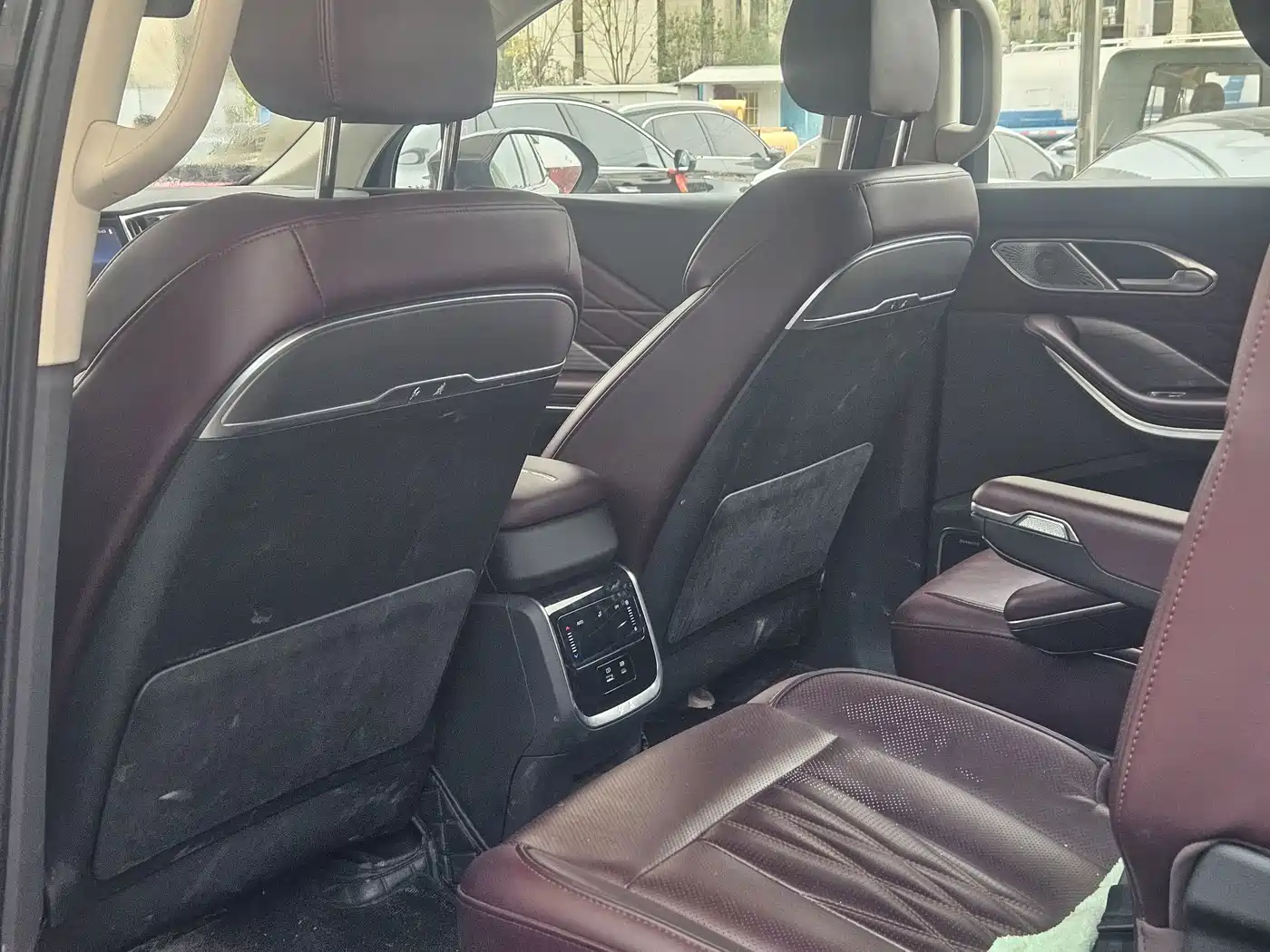 Hongqi HS7 PHEV 2025 2024 2.0T PHEV 4WD Flagship Edition 6-seater