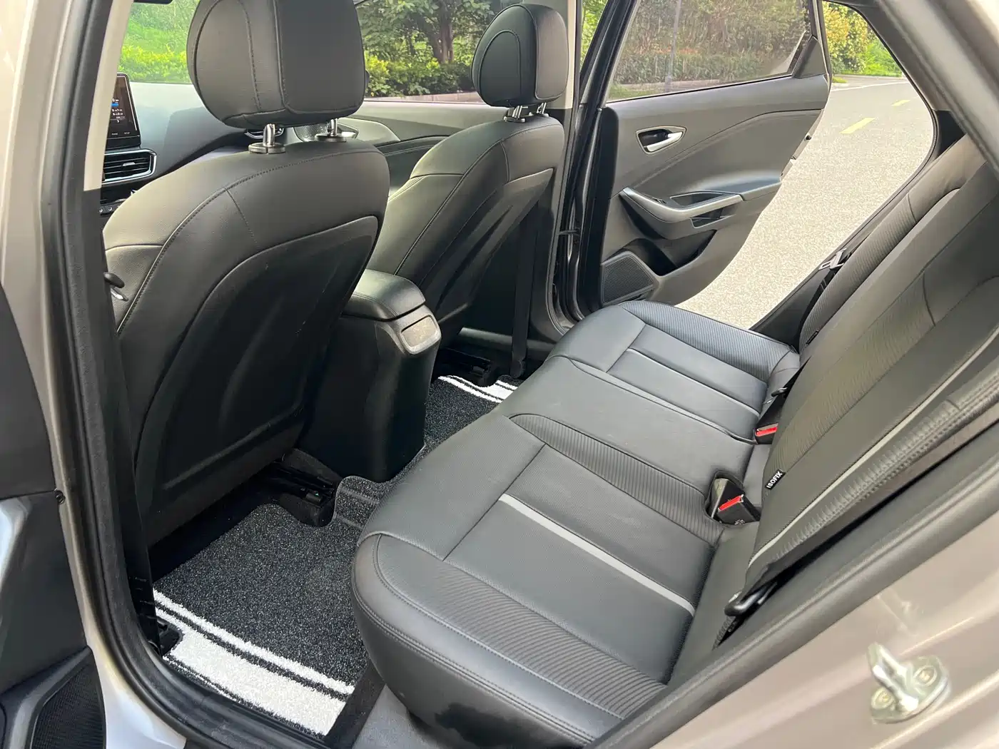 Hyundai Fista 2019 280TGDi Sport Edition China VI фото 11