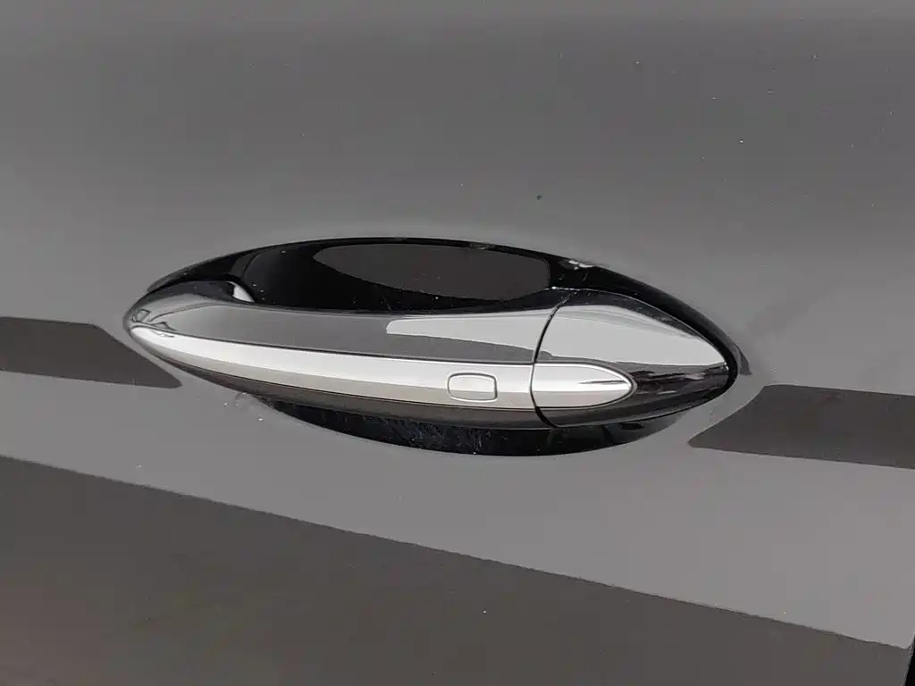 Фото 18 - Buick Regal