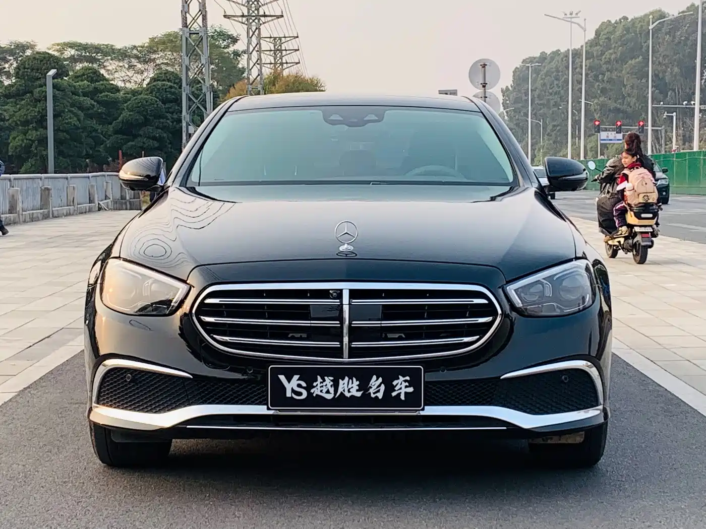 Mercedes-Benz E-Class 2021 Facelift E 300 L Premium фото 2