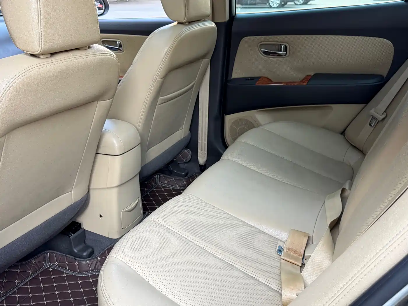 Hyundai Elantra 2010 2010 1.6L AT GLS