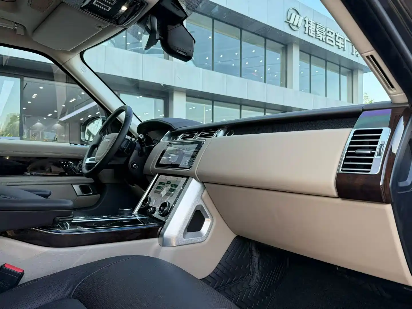 Фото 7 - Land Rover Range Rover