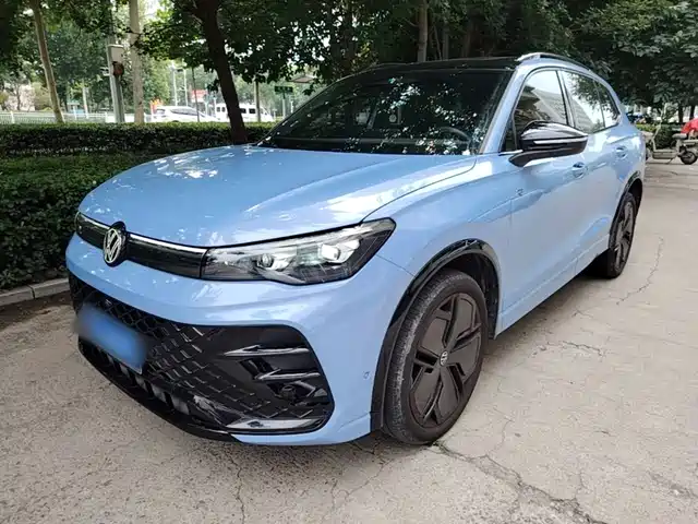 Volkswagen Tiguan L 2024
