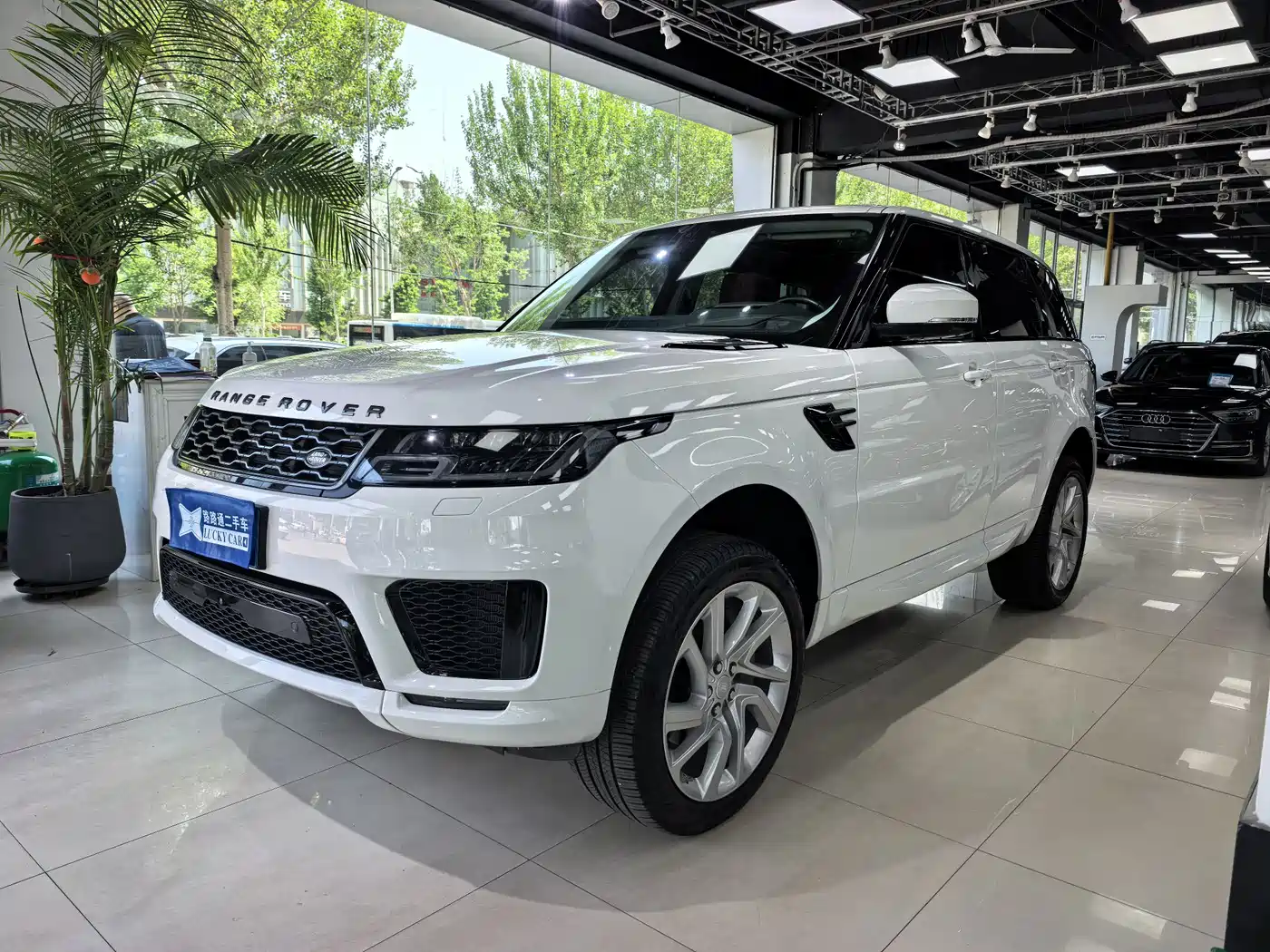 Land Rover Range Rover Sport 2020 3.0 L6 HSE DYNAMIC