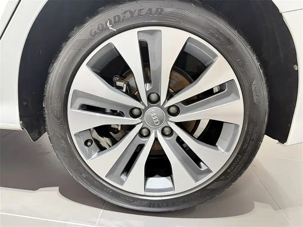 Фото 13 - Audi A3