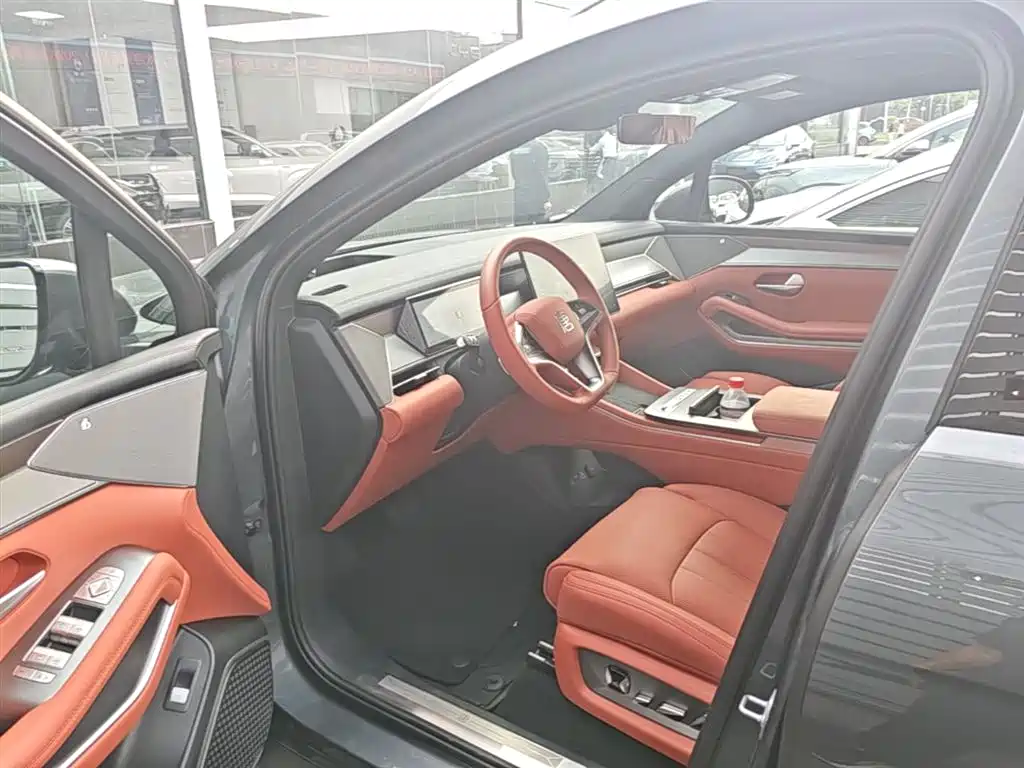 BYD Tang L 2025 DM 200KM AWD LiDAR Flagship фото 16