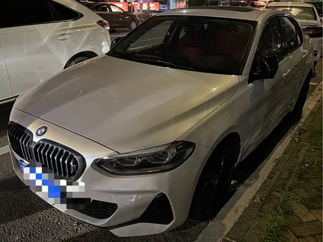 BMW 1 Series 2021 125i M Sport Black Night Edition — фото 1