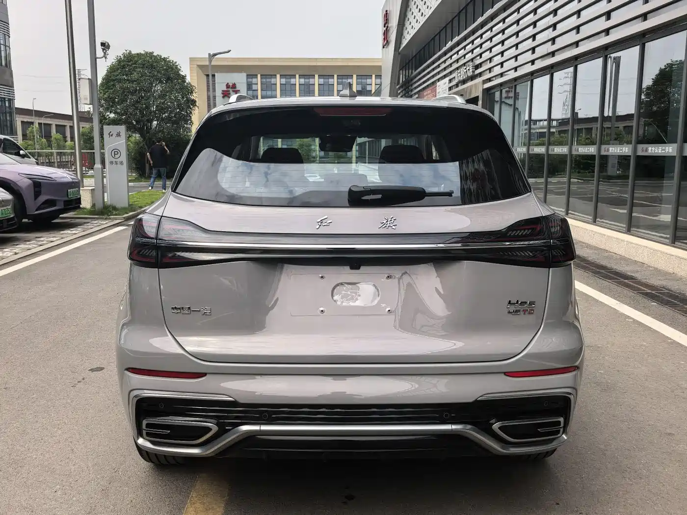 Hongqi HS5 2023 2.0T Flag Enjoy Pro Edition фото 12
