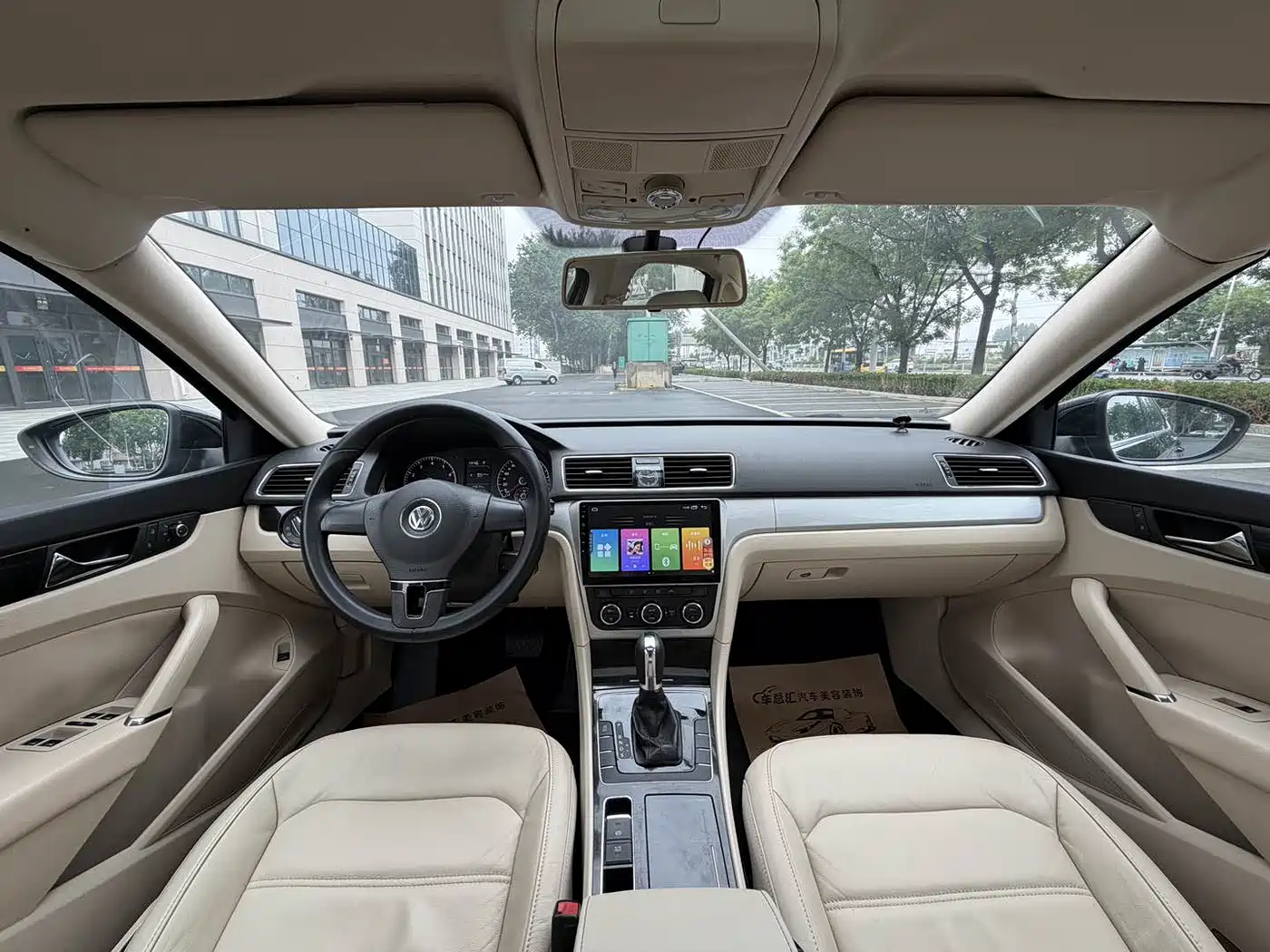 Volkswagen Passat 2011 1.8TSI Automatic Premium Edition фото 10