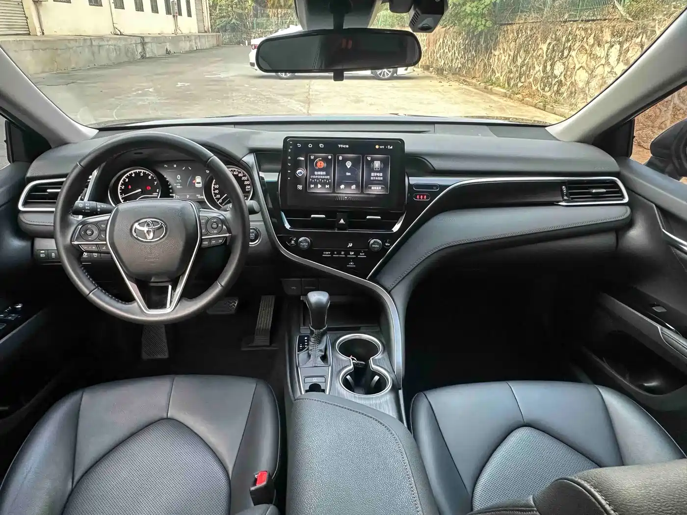 Toyota Camry 2021 2.0G Luxury Edition фото 6