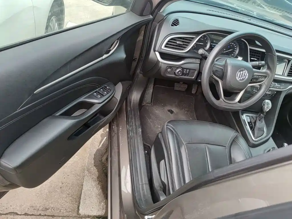 Photo 16 - Buick Excelle