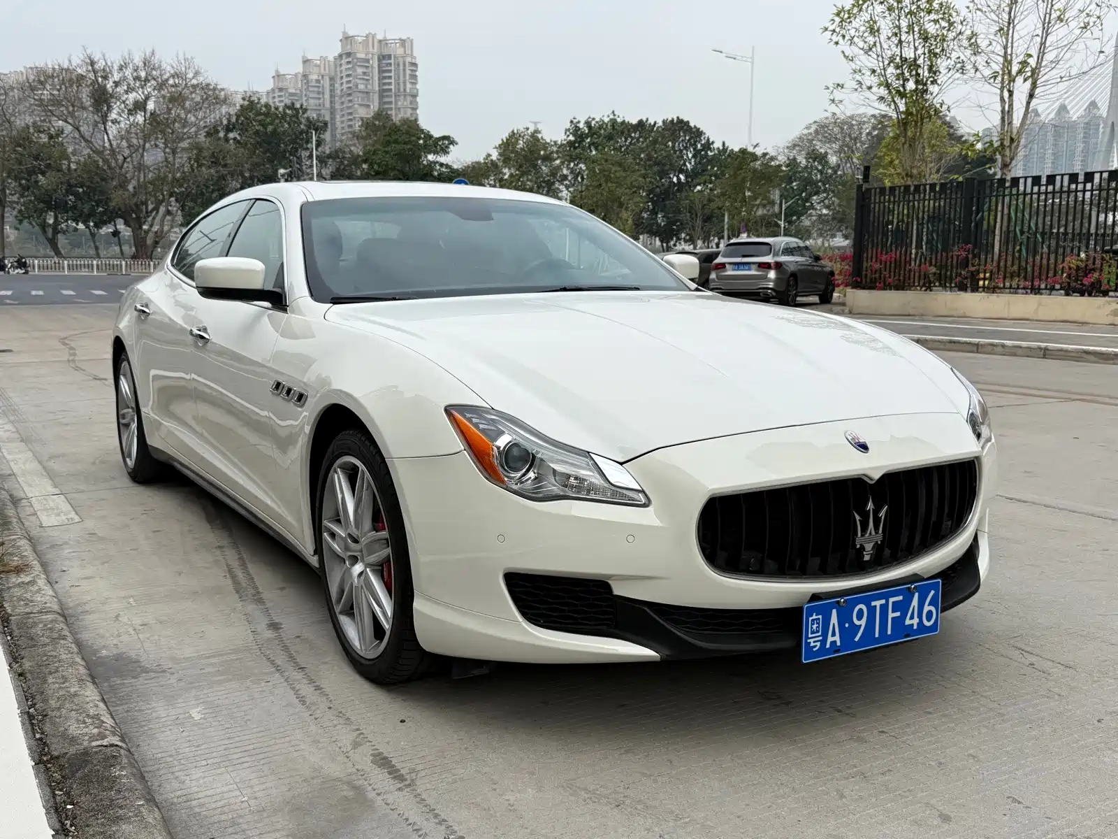 صورة 3 - Maserati Quattroporte