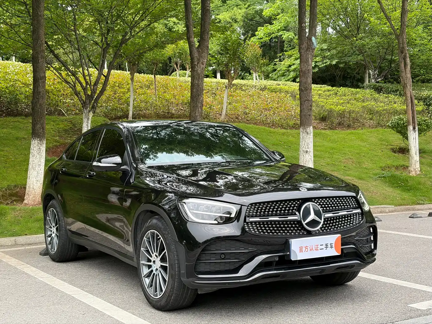 Mercedes-Benz GLC Coupe 2020 2020 GLC 260 4MATIC Coupe SUV