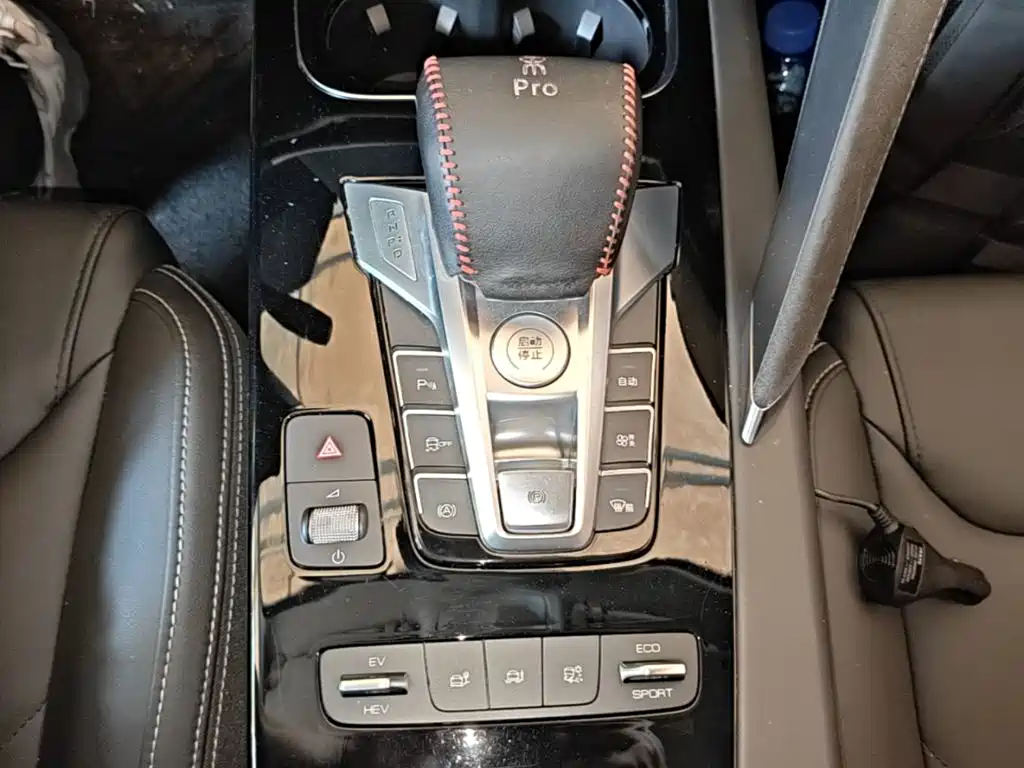 BYD Song Pro New Energy 2019 2019 DM 1.5T 4WD Performance Luxury