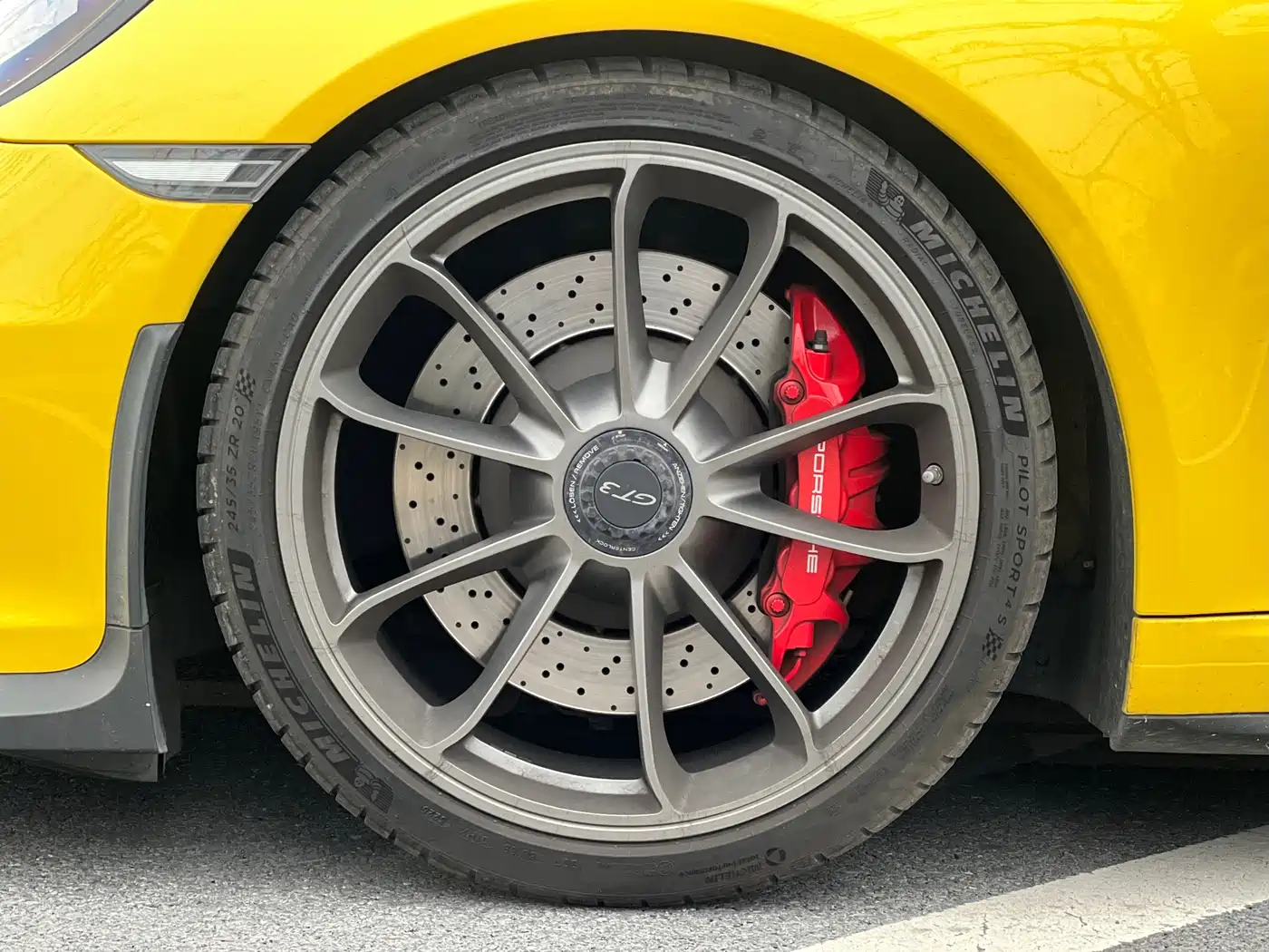 Porsche 911 2013 GT3 3.8L фото 8