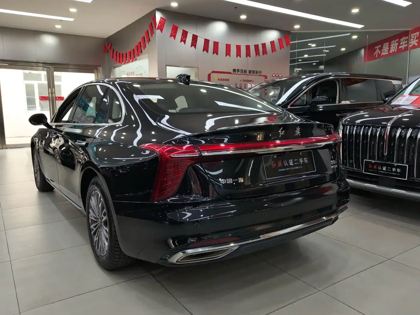 Hongqi H5, миниатюра 10