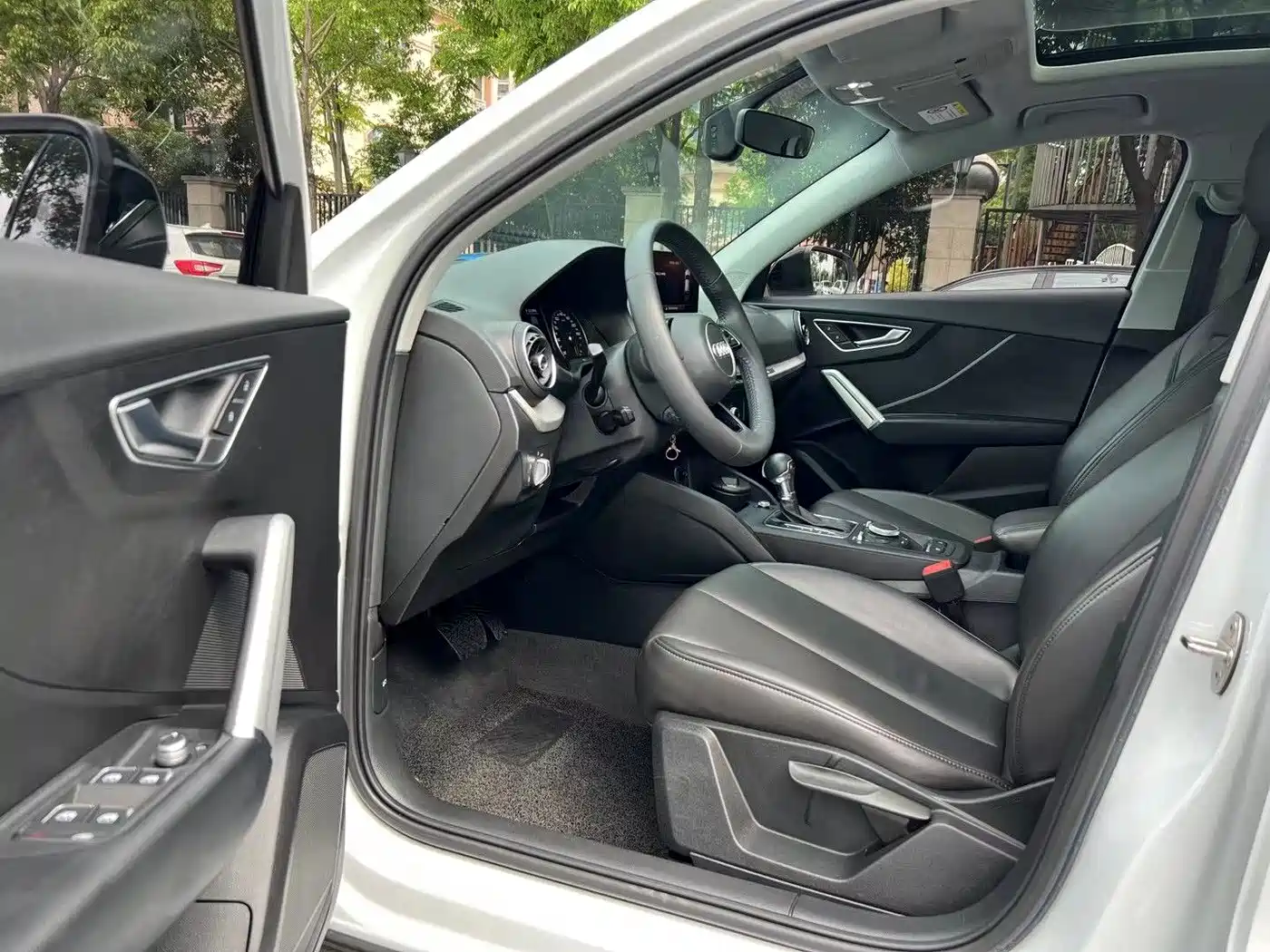 Audi Q2L 2020 35 TFSI Progressive Dynamic Model фото 6