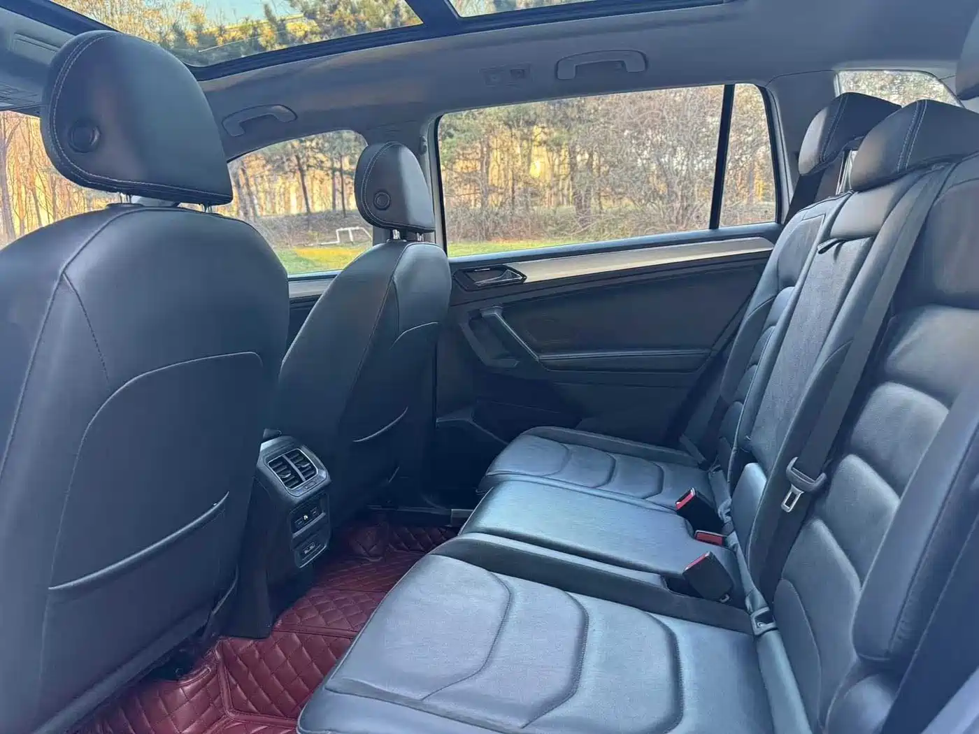 Volkswagen Tiguan L 2018 330TSI Automatic 2WD Luxury Edition фото 8