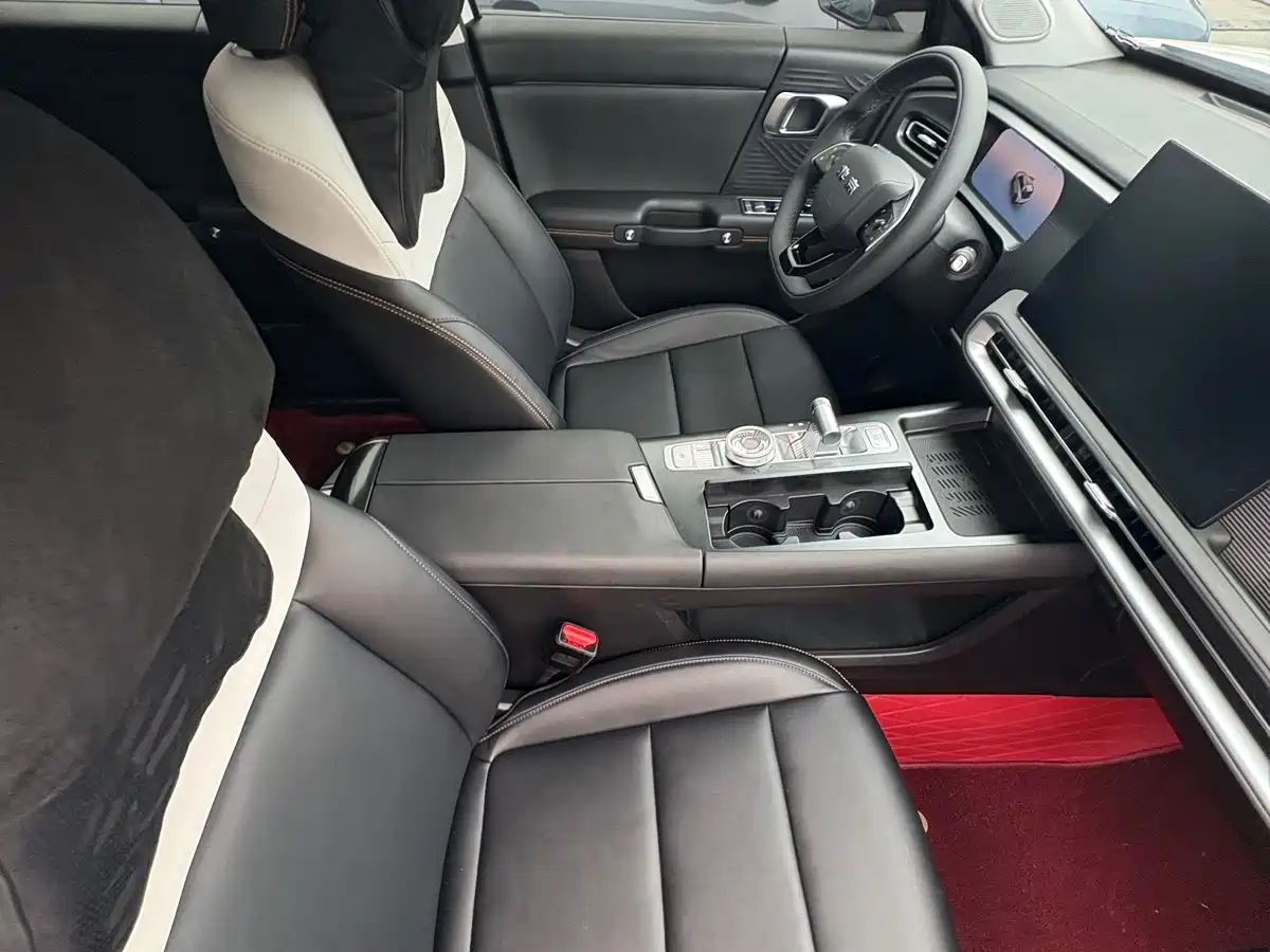 BAIC ORV Beijing Off-Road BJ30 2026 Model 1.5T DCT 2WD Traveller фото 7