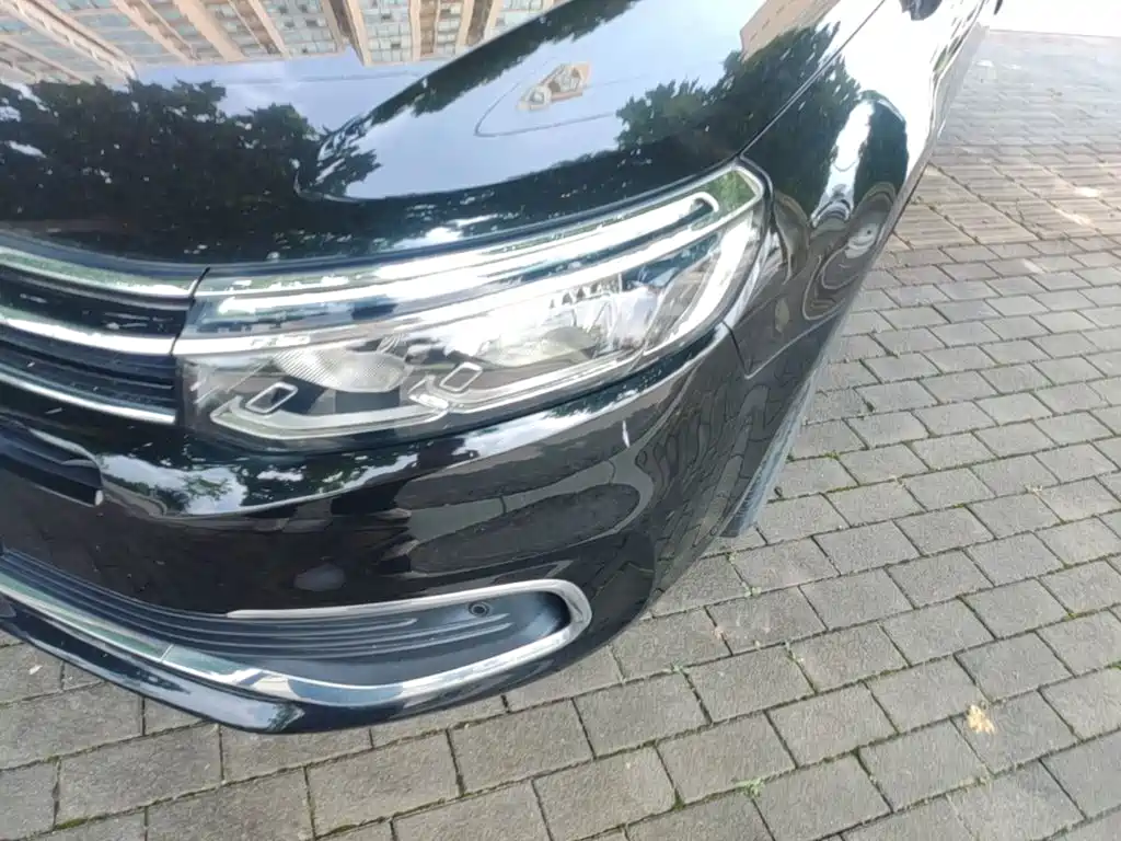 Фото 24 - Citroën C5