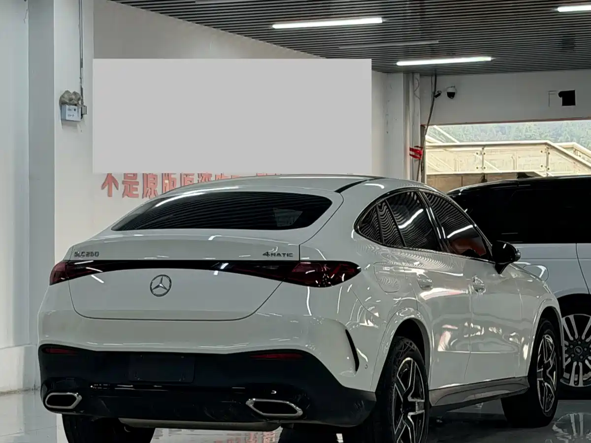 Mercedes-Benz GLC Coupe 2025 2025 Facelift GLC 260 4MATIC Coupe SUV