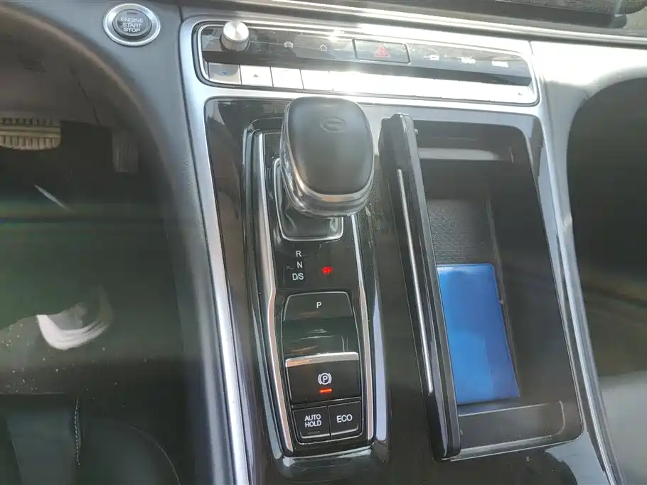 GAC Trumpchi Trumpchi M8 2021 Leading Show Series 390T Ultimate Edition фото 16