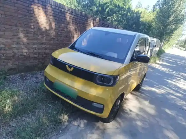 Wuling Hongguang MINI EV Macaron Премиум, литий-железо-фосфатный аккумулятор