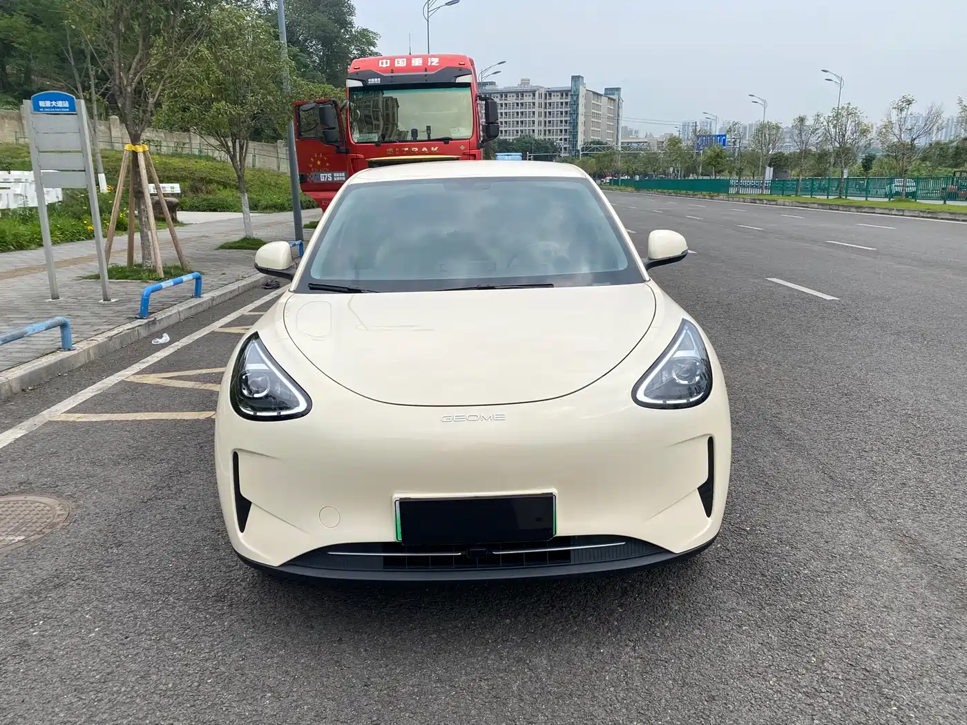 Geely Galaxy Starry Wish 2025 310km Youth Edition фото 2