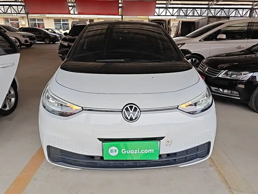 Volkswagen ID.3 2024 Pure Smart Edition фото 3