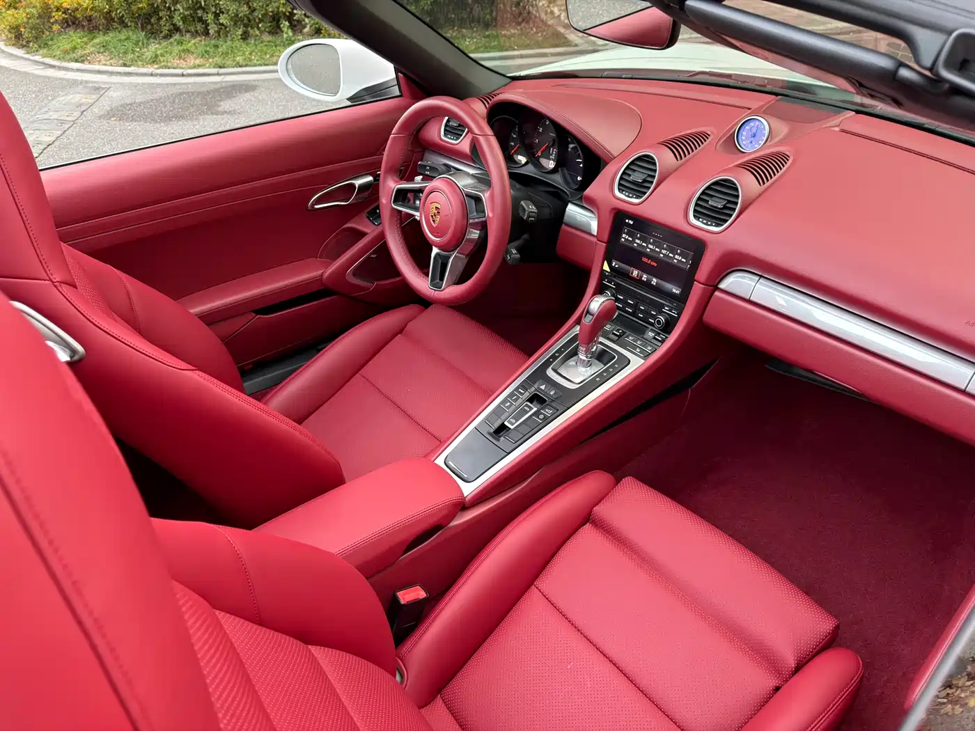 Porsche 718 2016 Boxster 2.0T фото 8